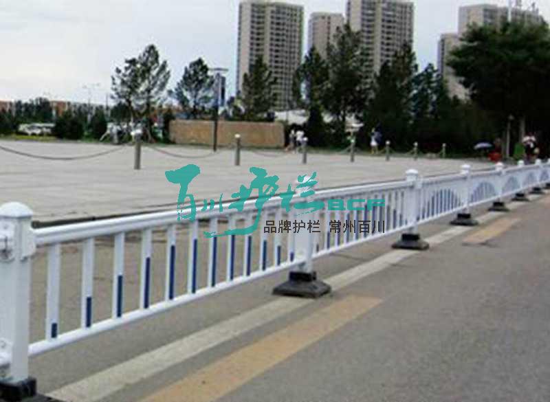 內蒙古呼和浩特經濟型護欄工程